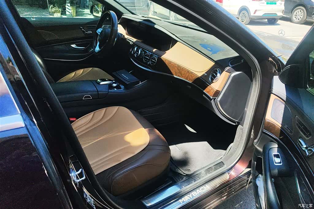 Maybach S-Class, 2018 8