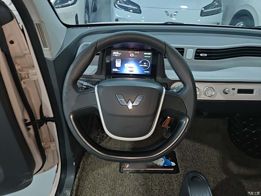 Wuling MINIEV, 2023 11
