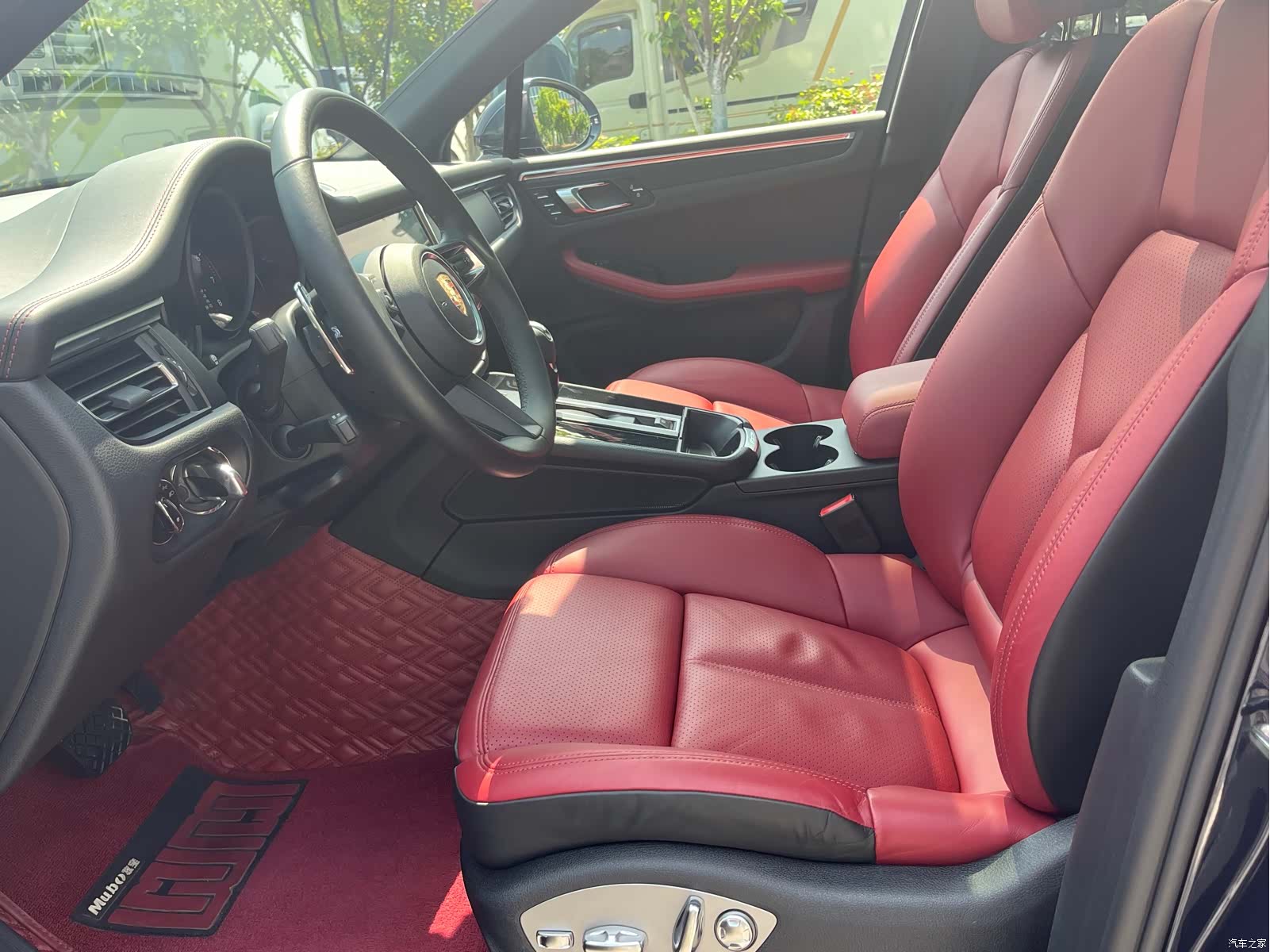 Porsche Macan, 2023 7