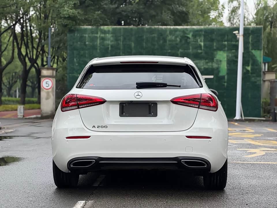 Mercedes-Benz Class A Mercedes-Benz Class A