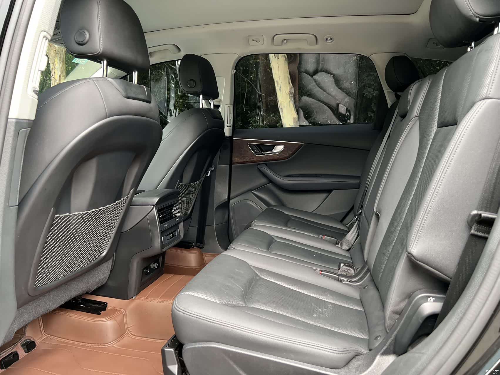Audi Q7, 2023 8