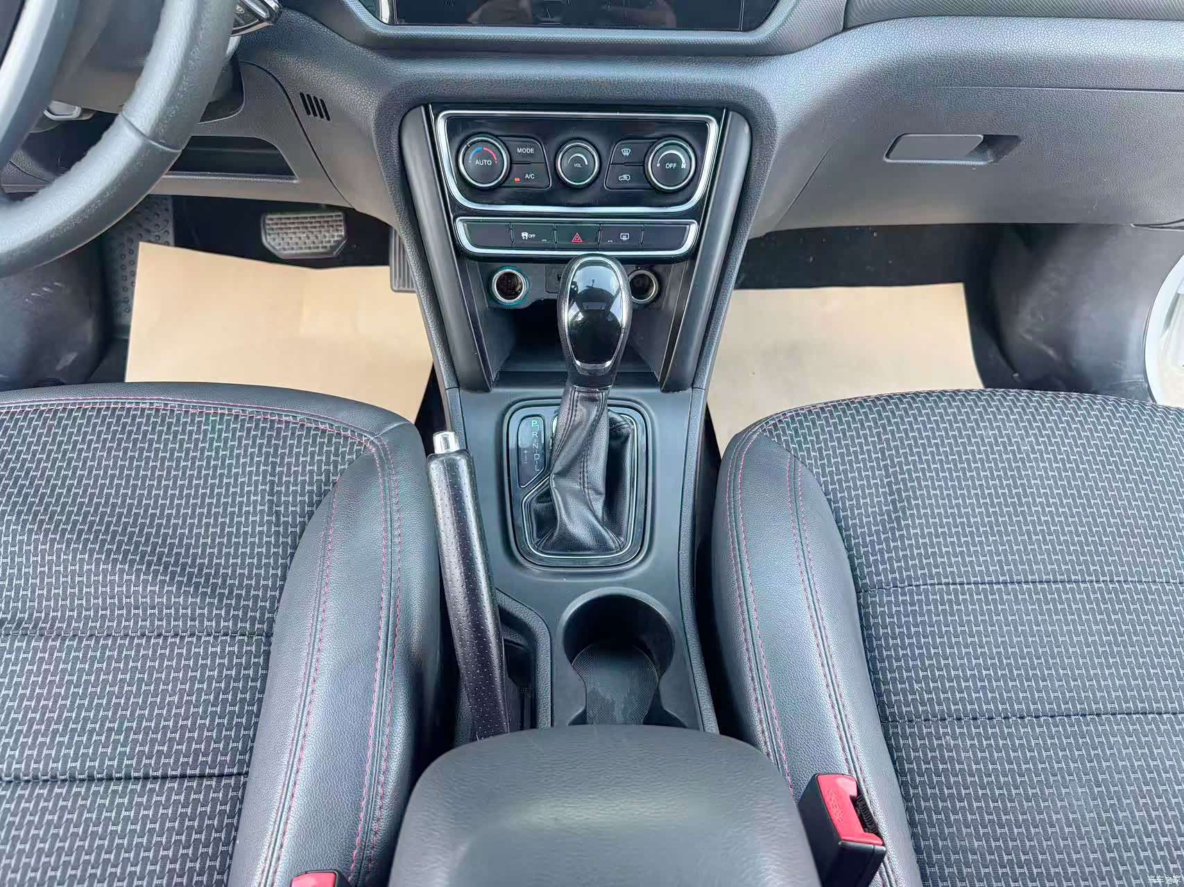 Chery 3, 2016 14