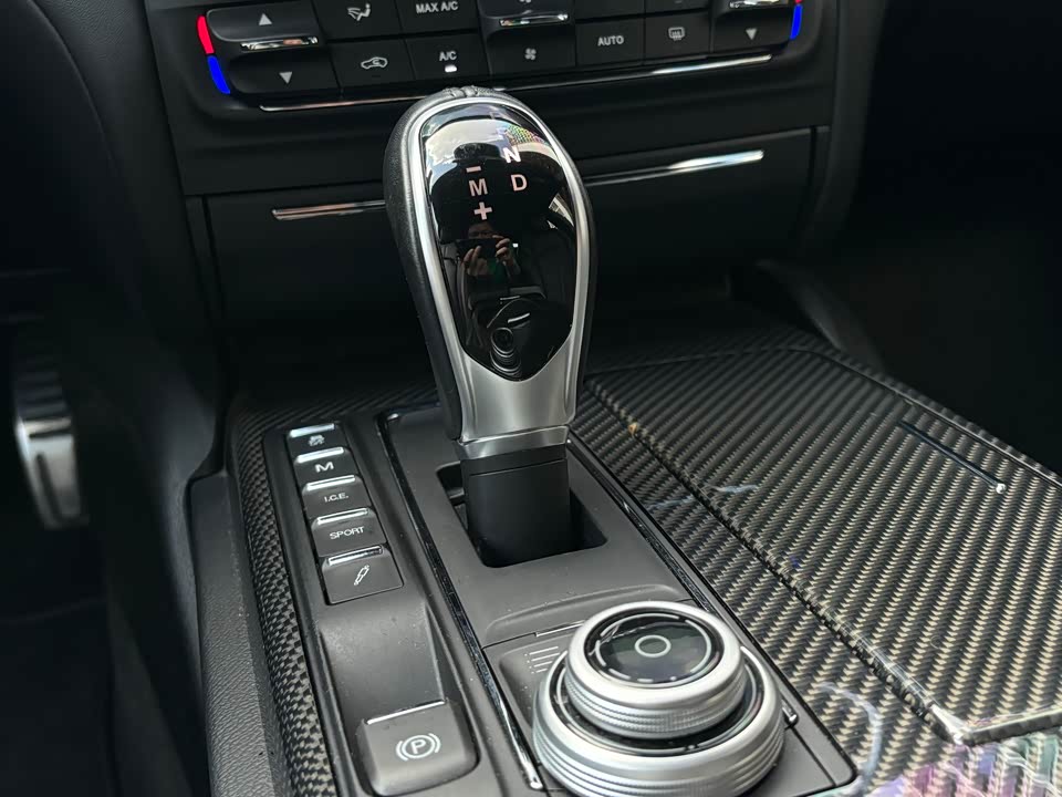 Maserati Ghibli Maserati Ghibli