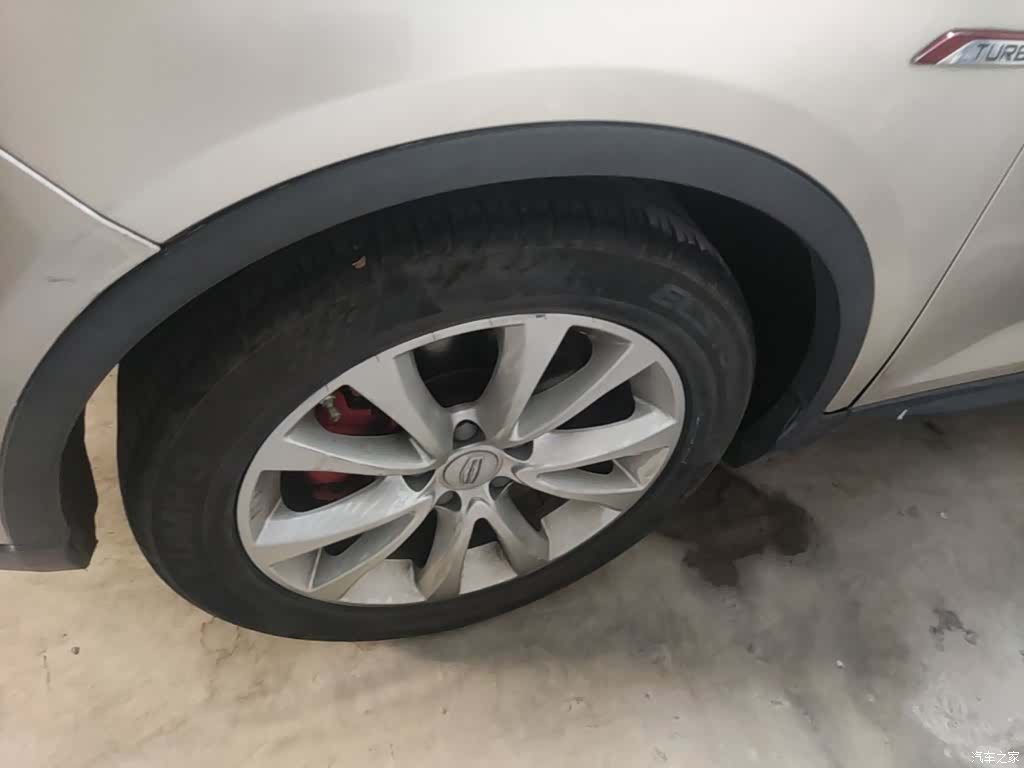 Geely Emgrand, 2018 23