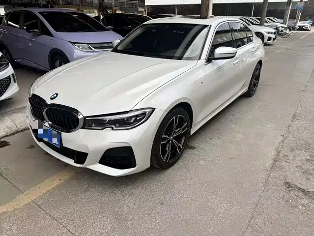 BMW 3 Series 2022 — купить из Китая под заказ