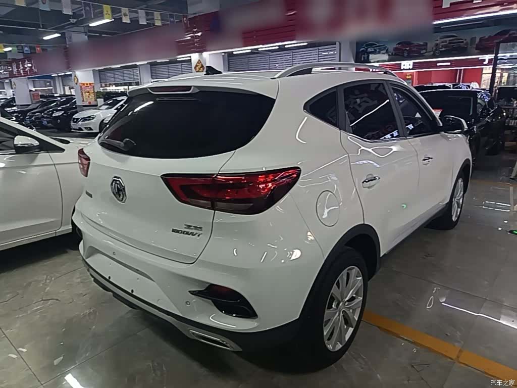 MG ZS, 2022 7