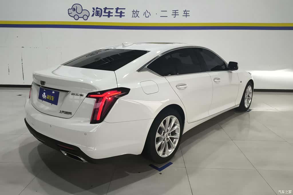 Cadillac CT5, 2022 3