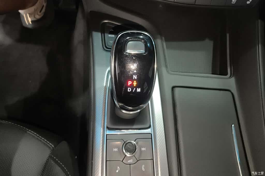 Cadillac CT5, 2022 16