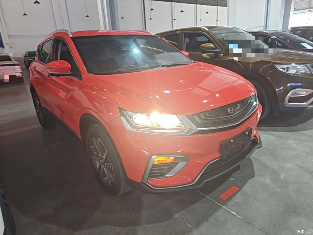 Geely Coolray, 2021 4