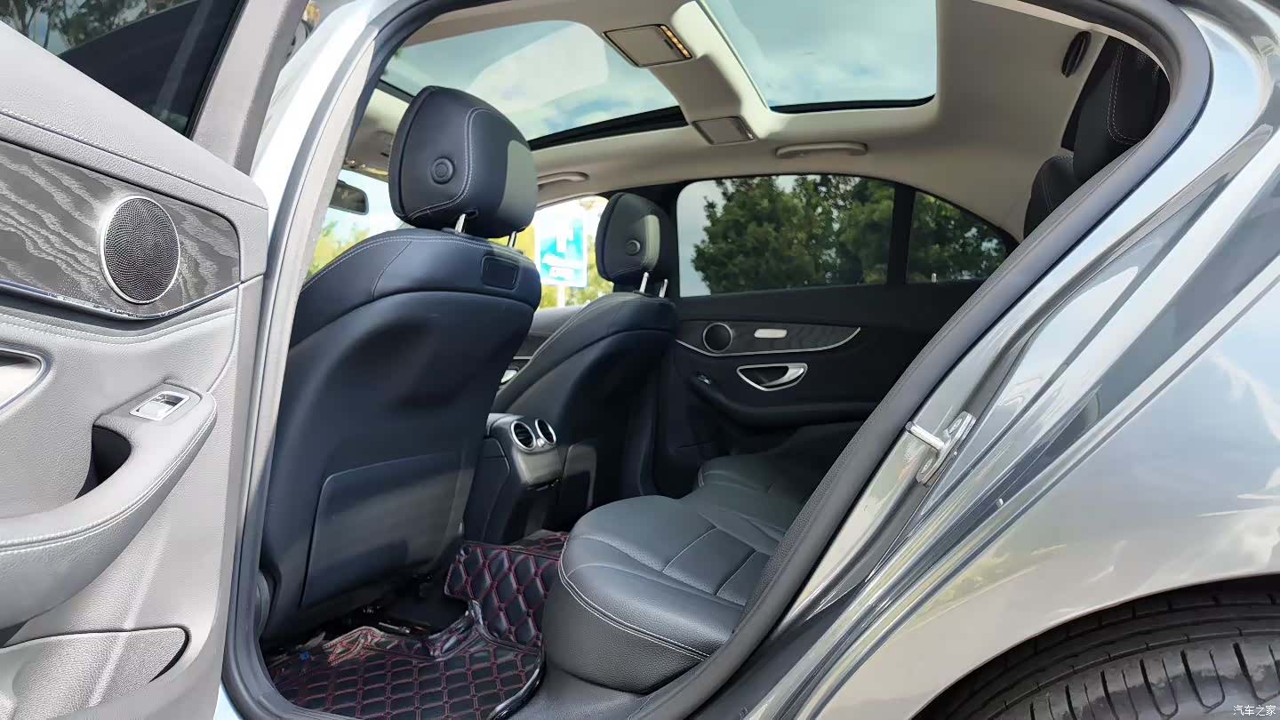 Mercedes-Benz C-Class, 2018 6