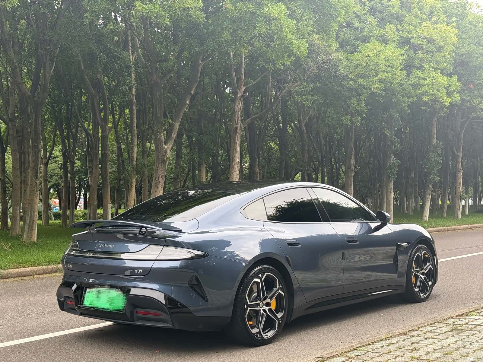 Xiaomi SU7, 2025 11