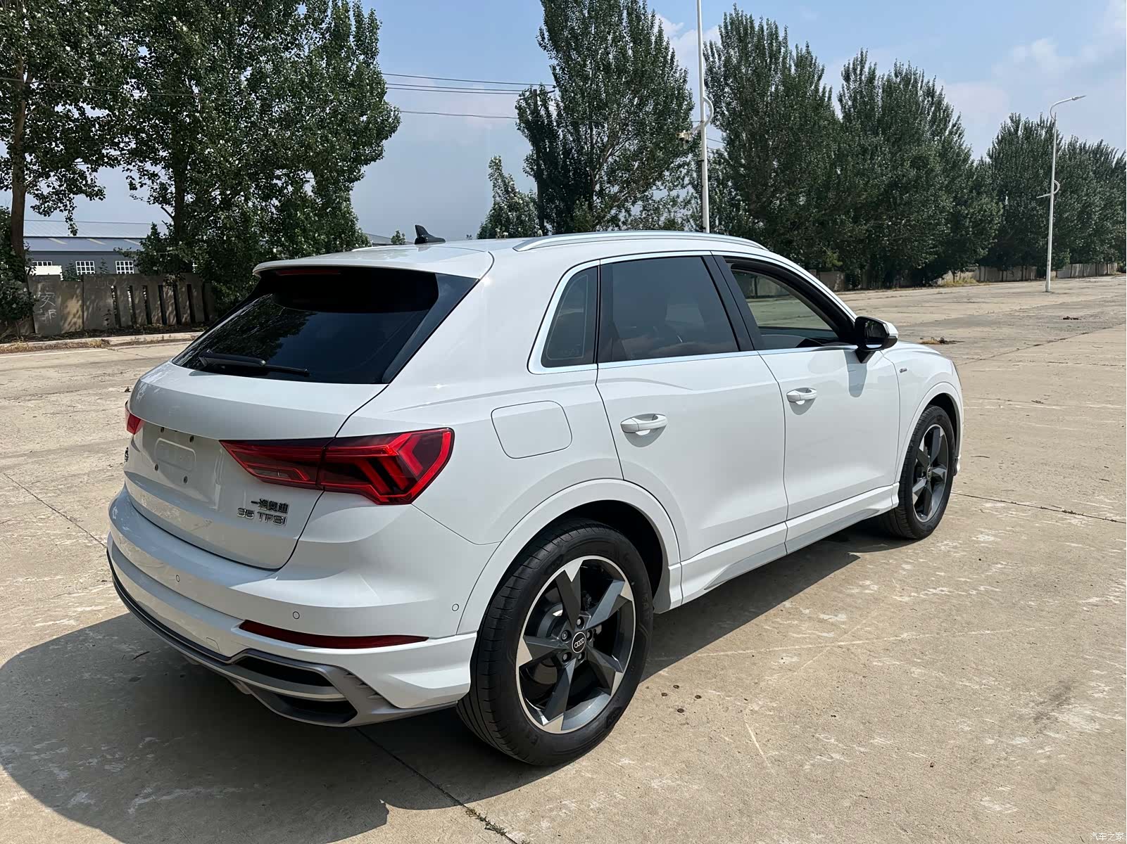Audi Q3, 2023 20