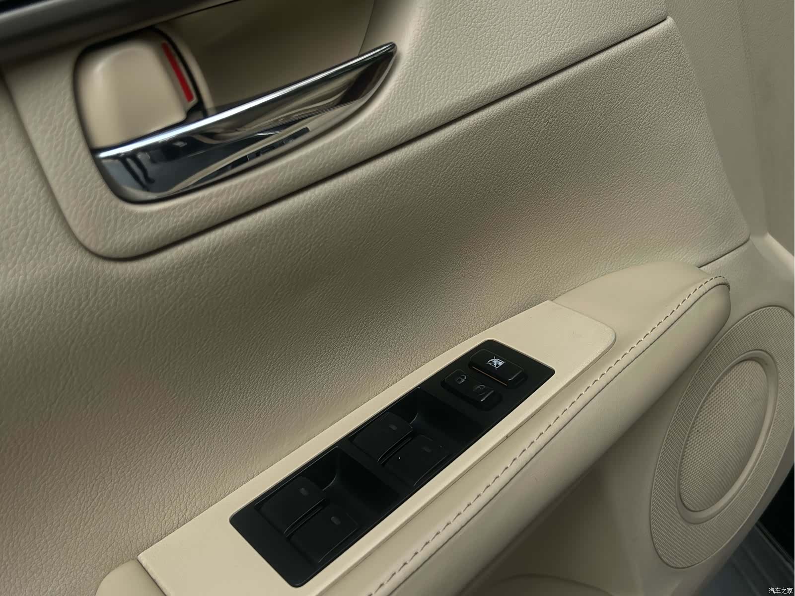 Lexus ES, 2012 17