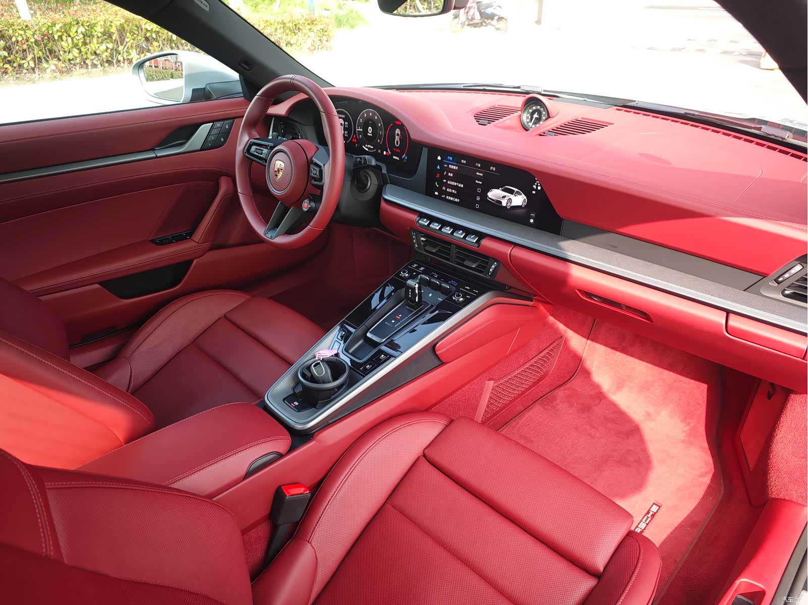 Porsche 911, 2025 13