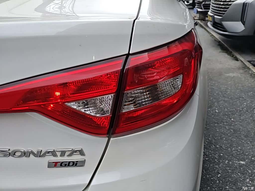 Hyundai Sonata, 2016 8