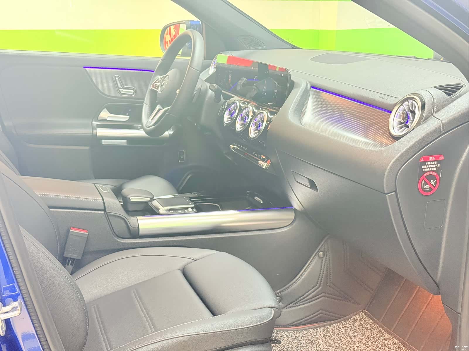 Mercedes-Benz EQA, 2024 23