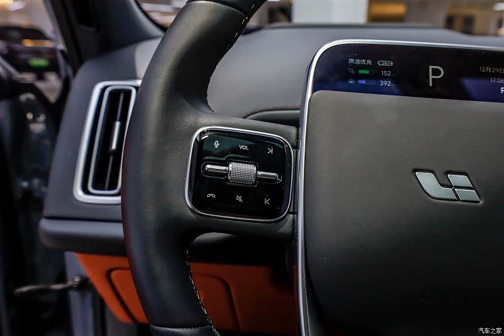 Li Auto L7, 2025 13