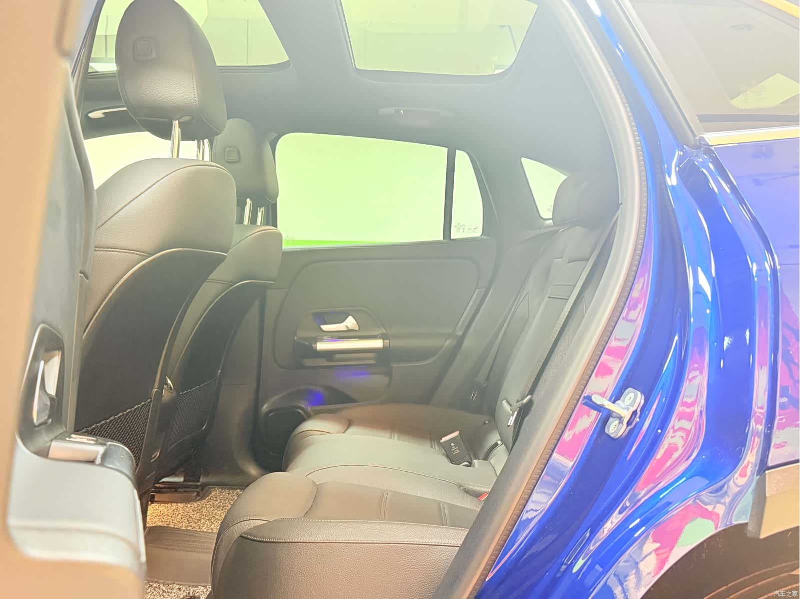 Mercedes-Benz EQA, 2024 18