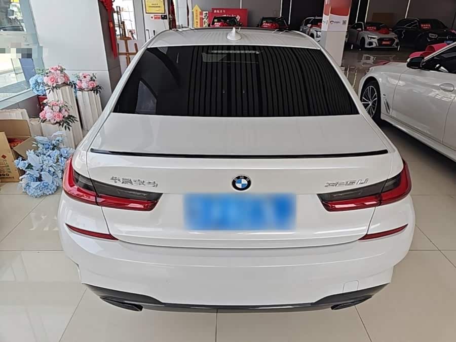 BMW 3 Series 2021, фото 4
