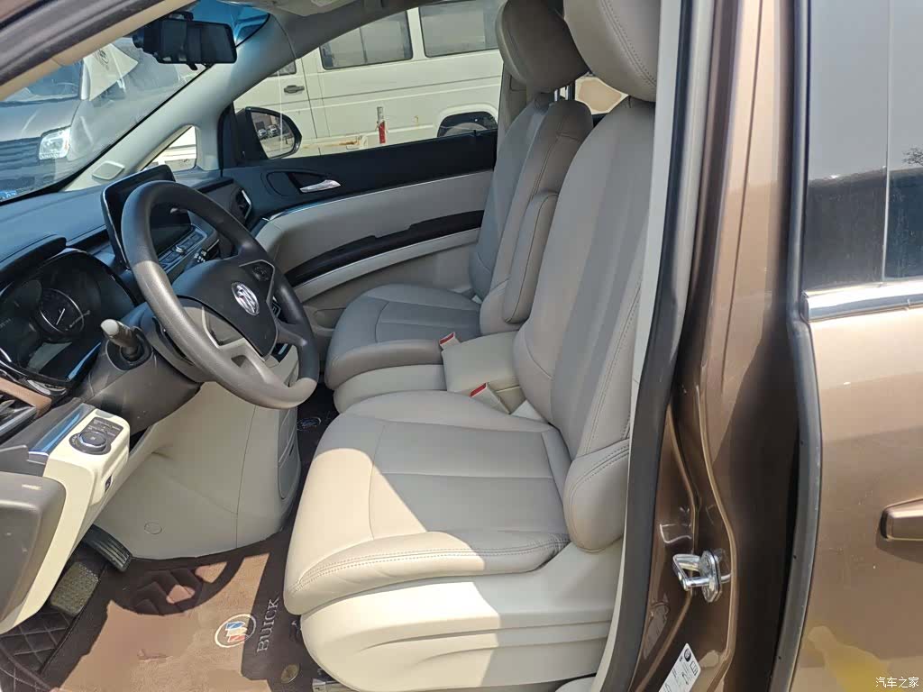 Buick GL8, 2020 11