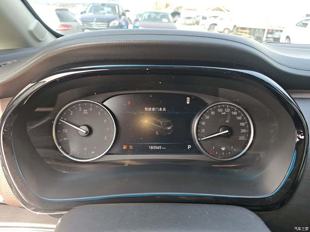 Buick GL8, 2020 8