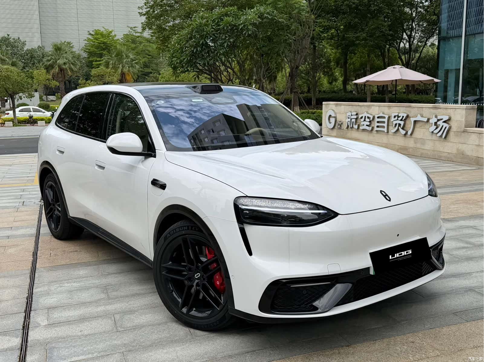AITO M6, 2026 3