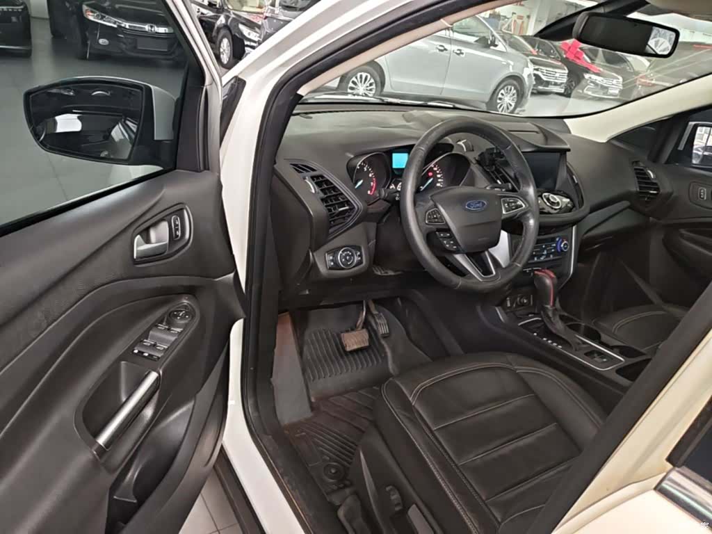 Ford Kuga, 2017 16
