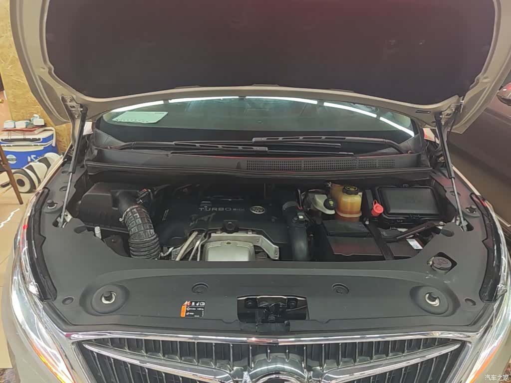 Buick GL8, 2017 20