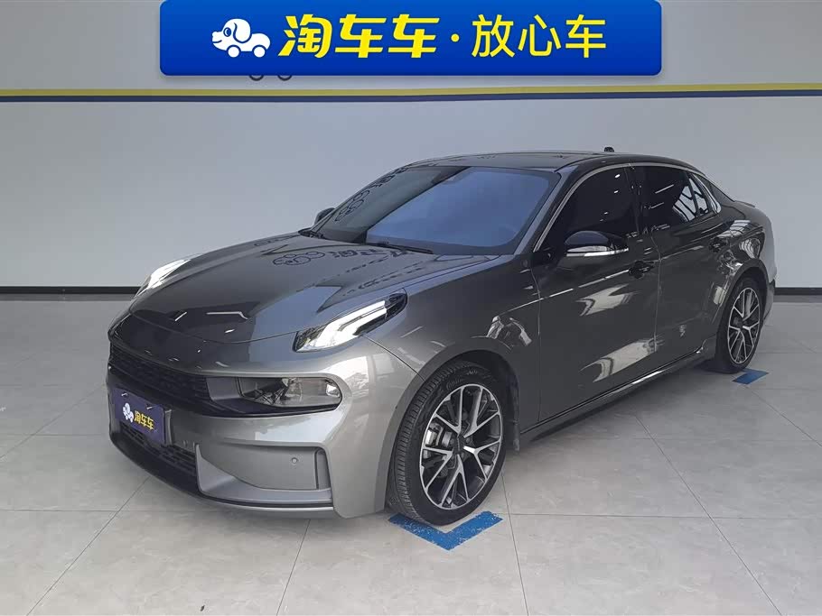 Lynk & Co 03 Lynk & Co 03