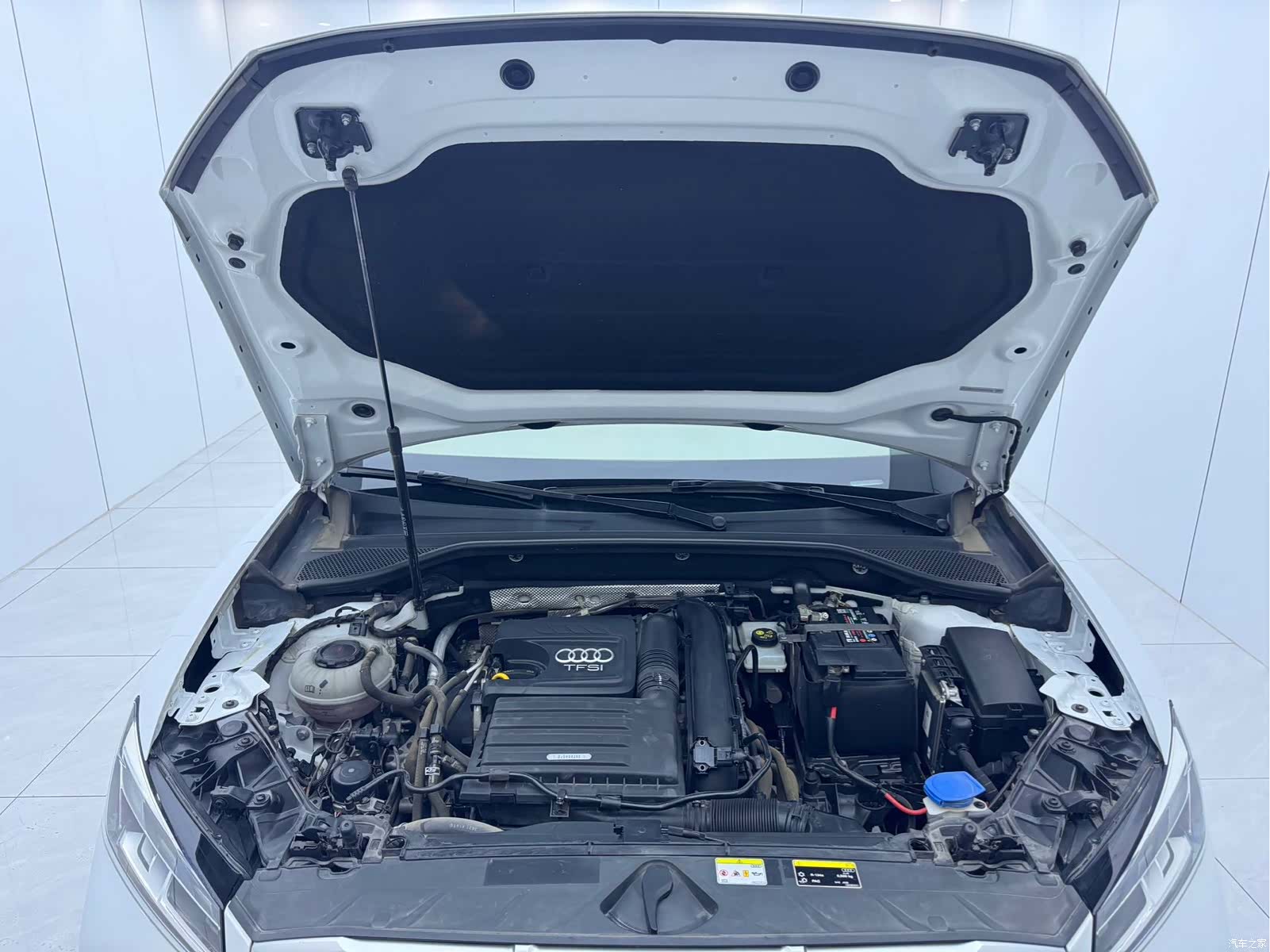Audi Q2L, 2022 16