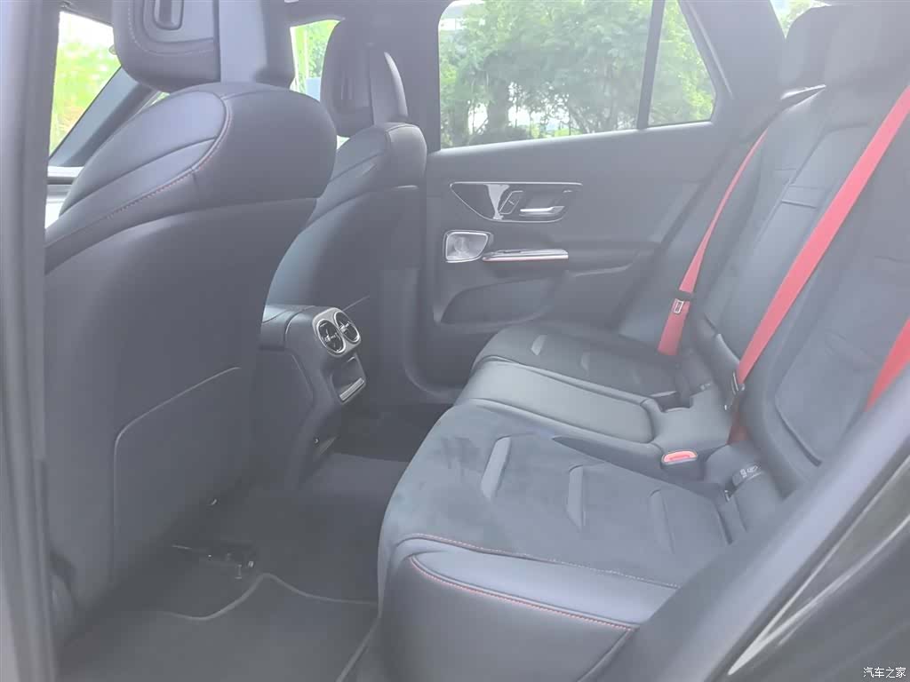 Mercedes-Benz GLC, 2025 15