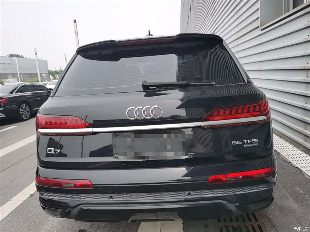 Audi Q7, 2021 10