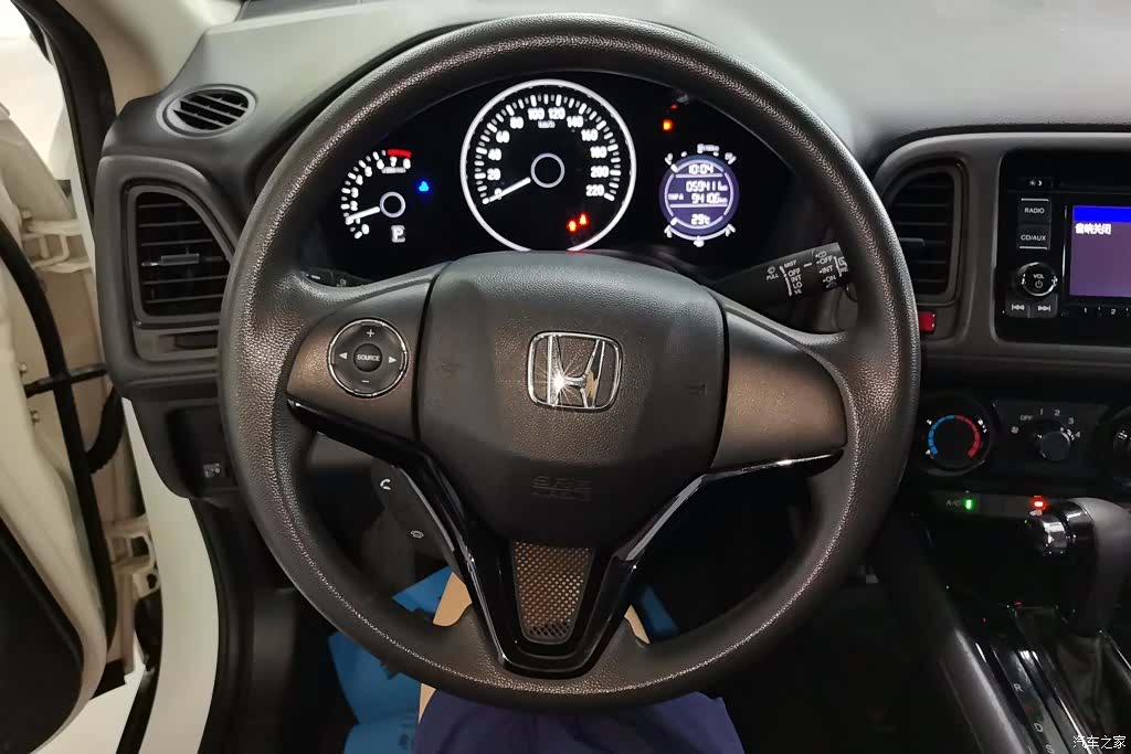 Honda Vezel, 2015 15
