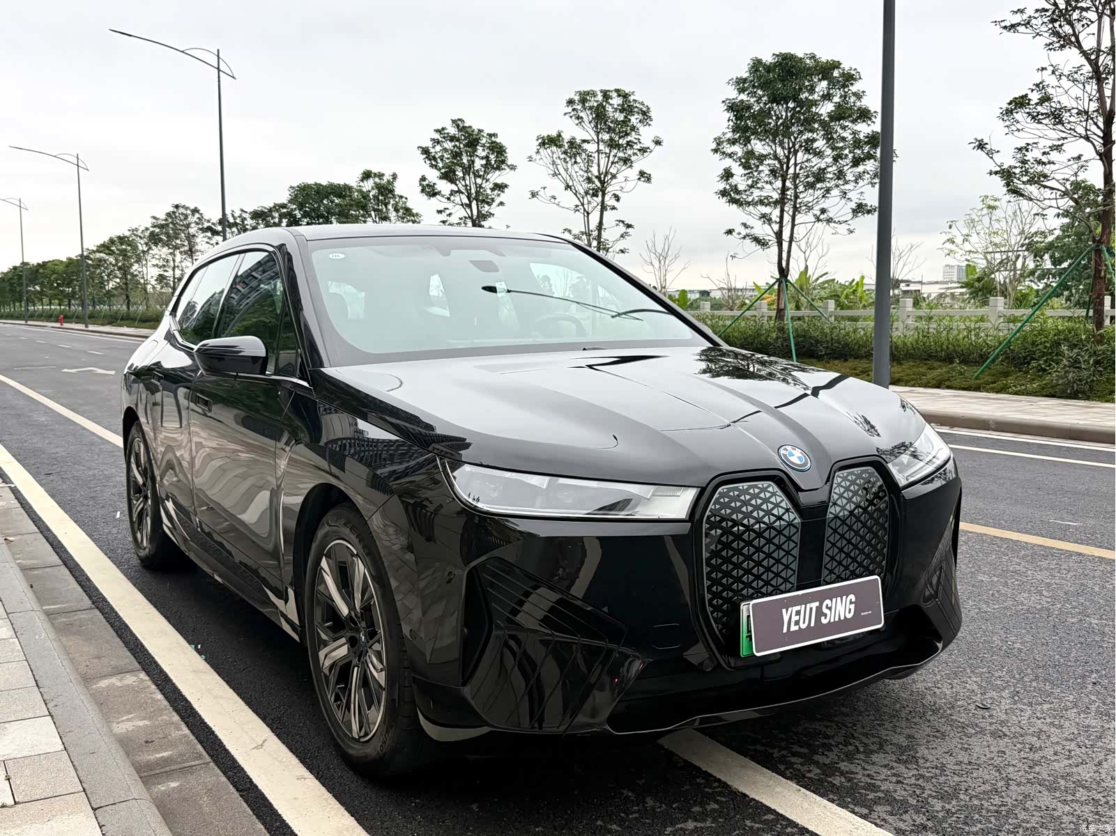 BMW iX, 2023 3