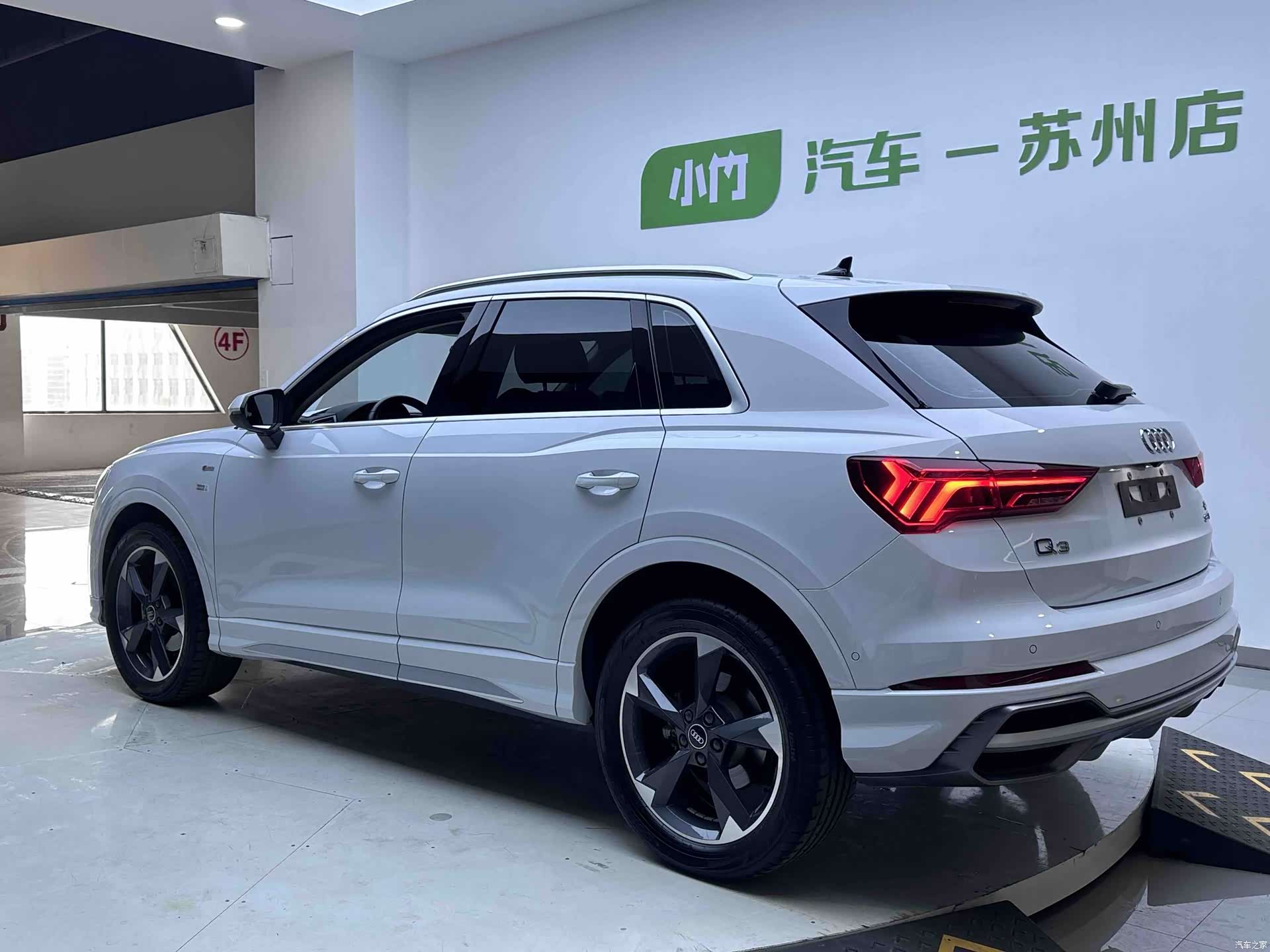 Audi Q3, 2023 все фото