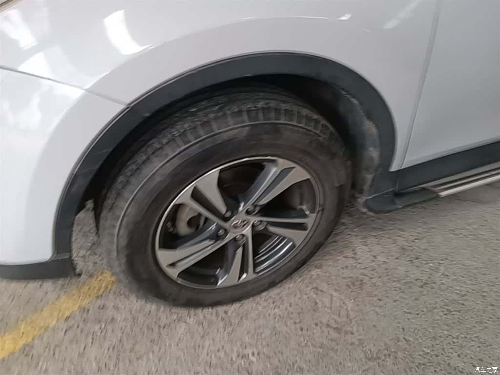 Toyota RAV4, 2016 23