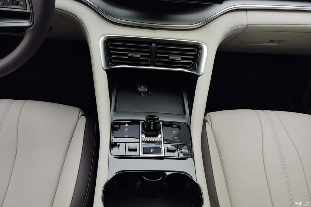 BYD Song, 2025 16