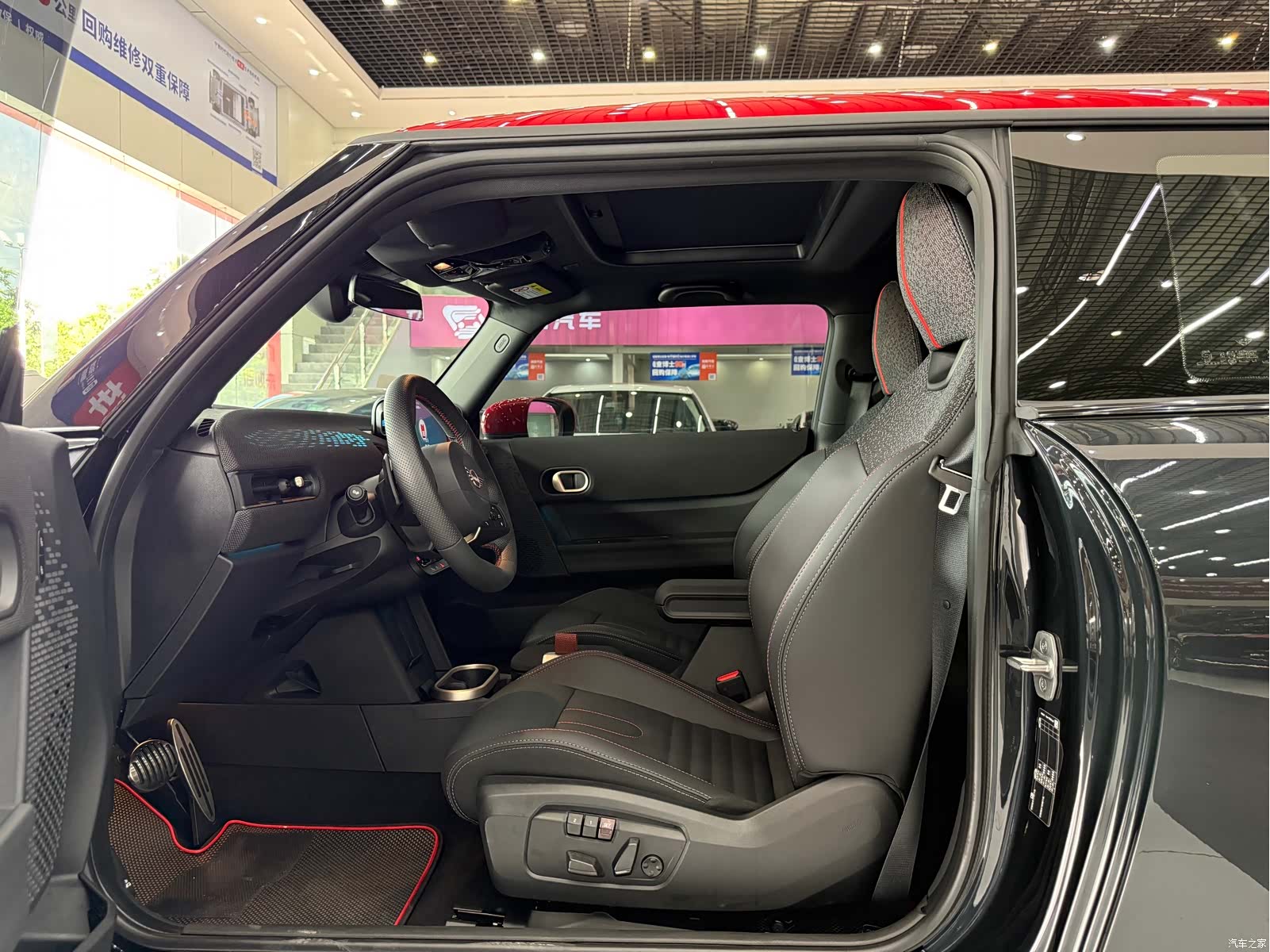 Mini Cooper, 2026 12
