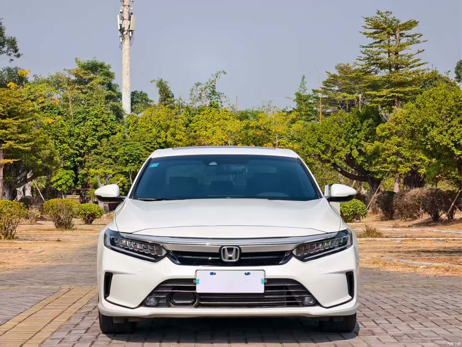 Honda Inspire, 2022 3