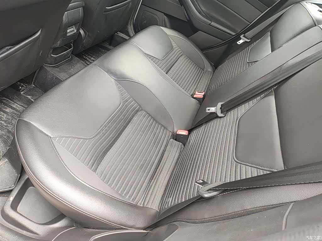 Ford Focus, 2016 16