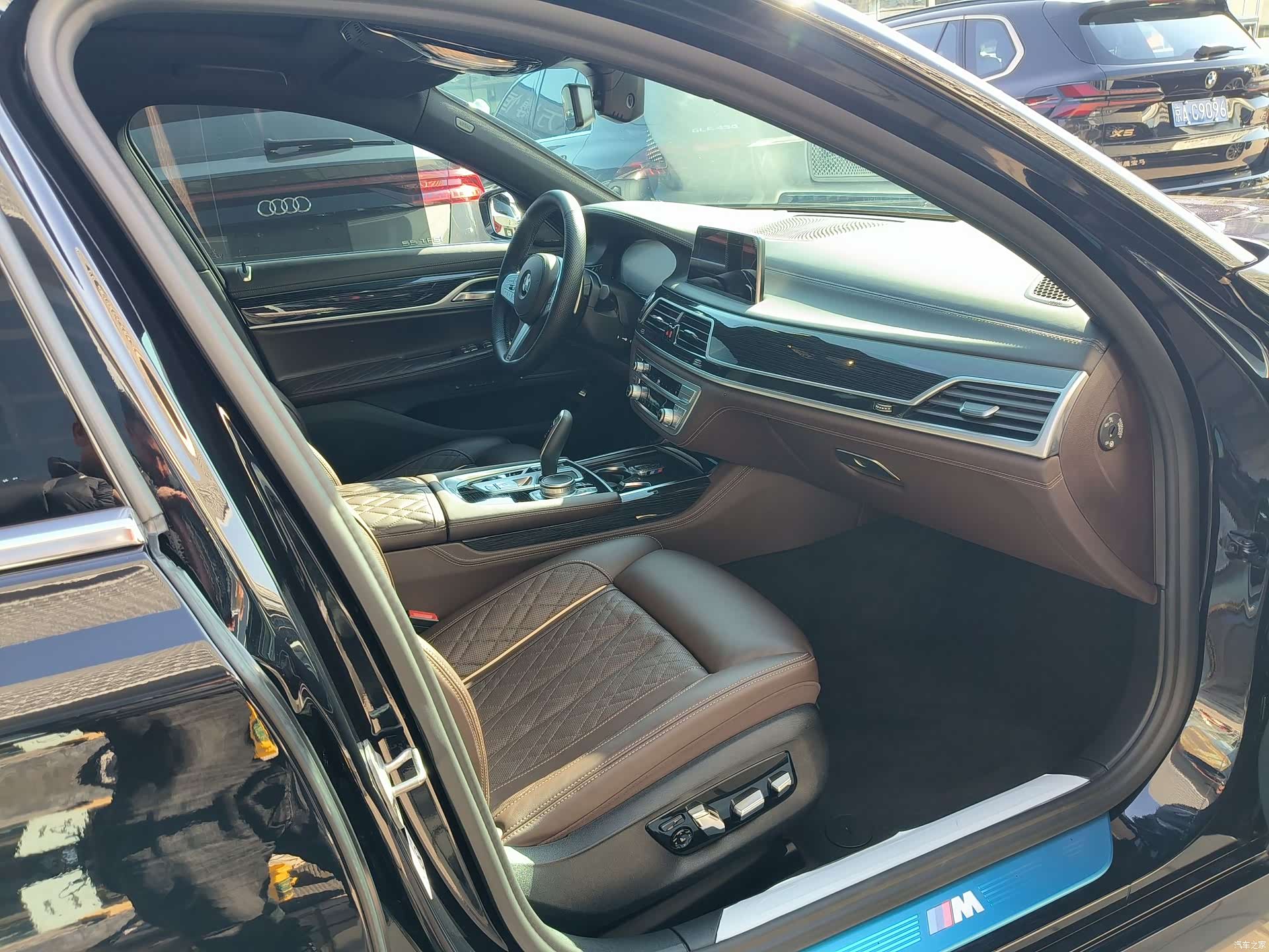 BMW 7 Series, 2020 25