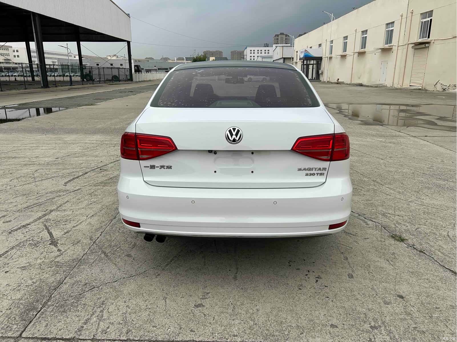 Volkswagen Sagitar, 2016 8
