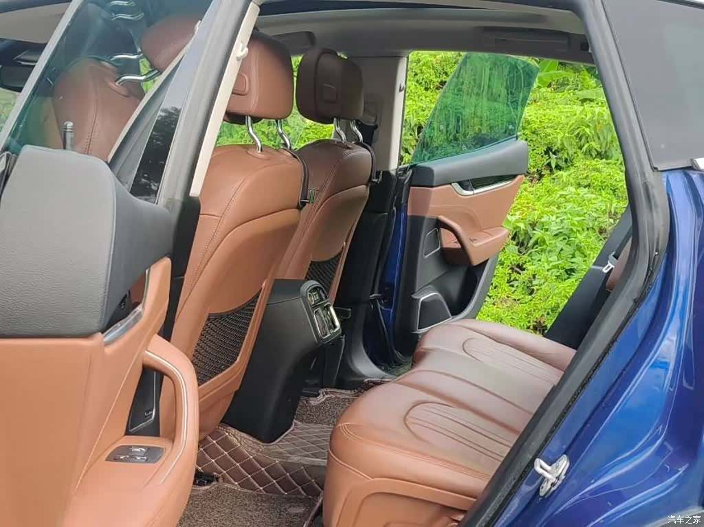 Maserati Levante, 2018 6