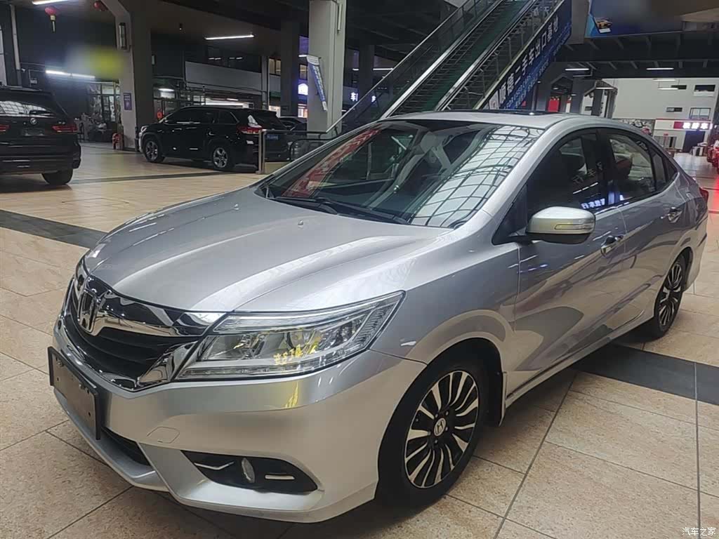 Honda Crider, 2014 1
