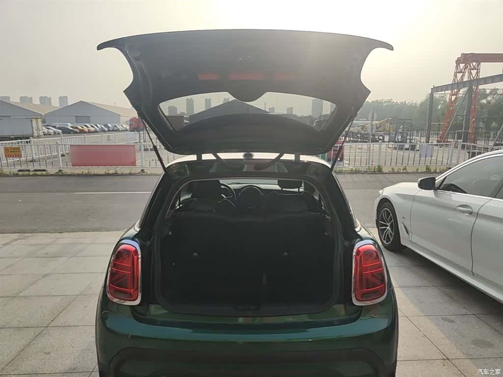 Mini Cooper, 2022 19