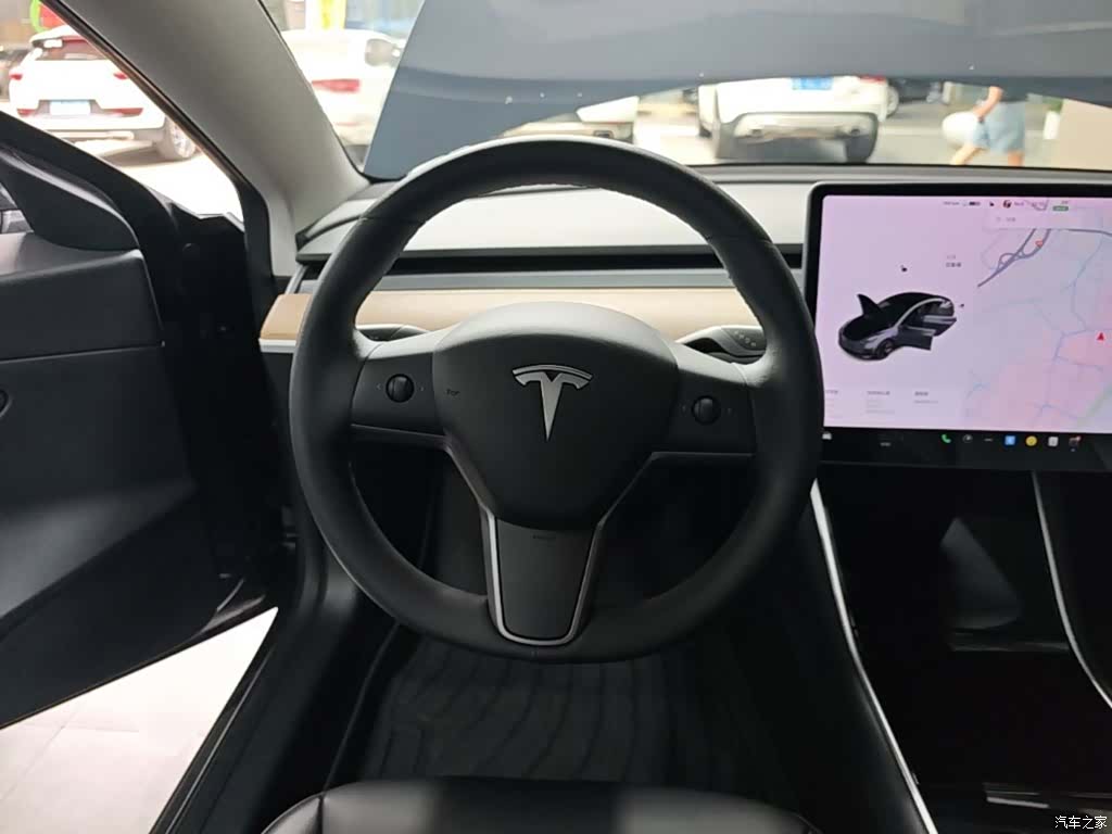Tesla Model 3, 2020 11
