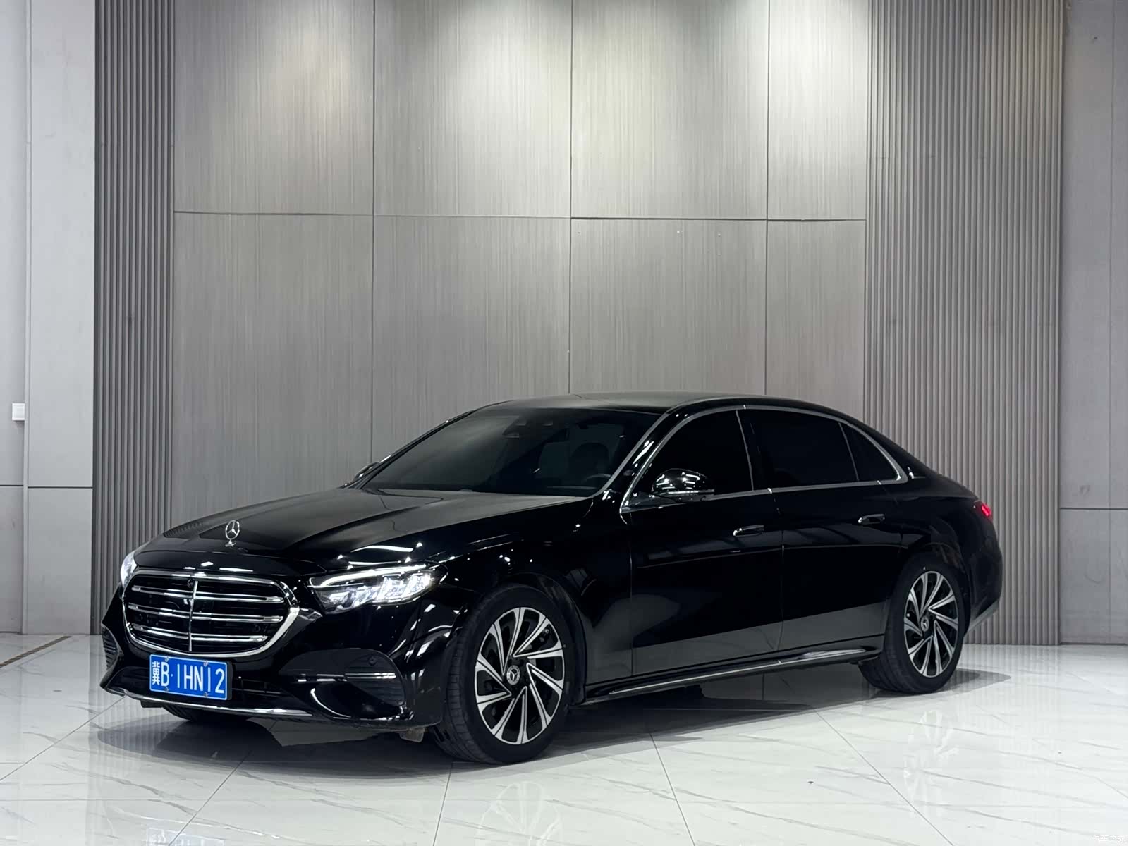 Mercedes-Benz E-Class, 2024 1
