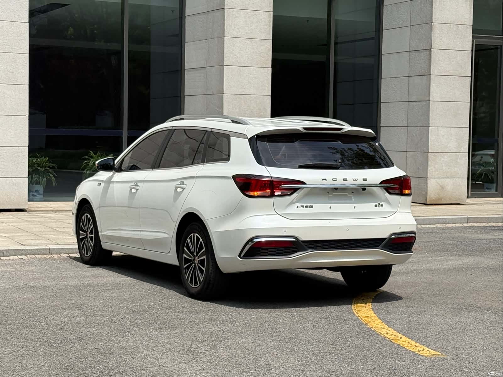 Roewe Ei5, 2018 17