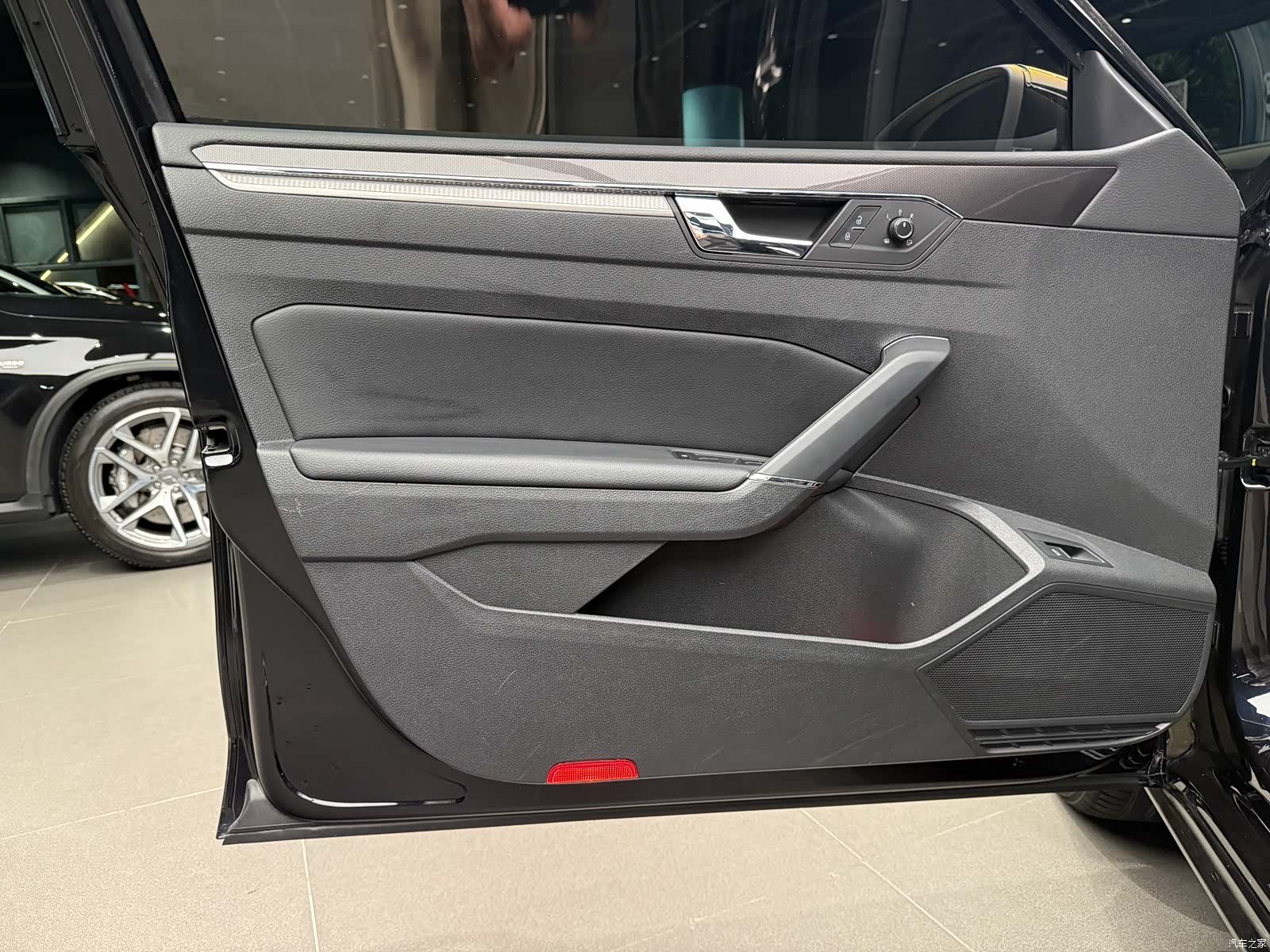 Volkswagen Passat, 2018 13