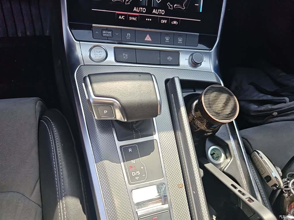 Audi A6L, 2019 14